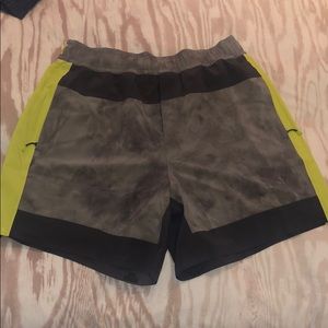 Men’s LuluLemon x Robert Geller Shorts Size M